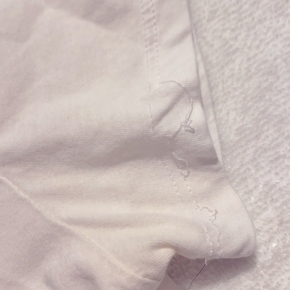 Levi’s Baby Tab Tee - Picture 5 of 5